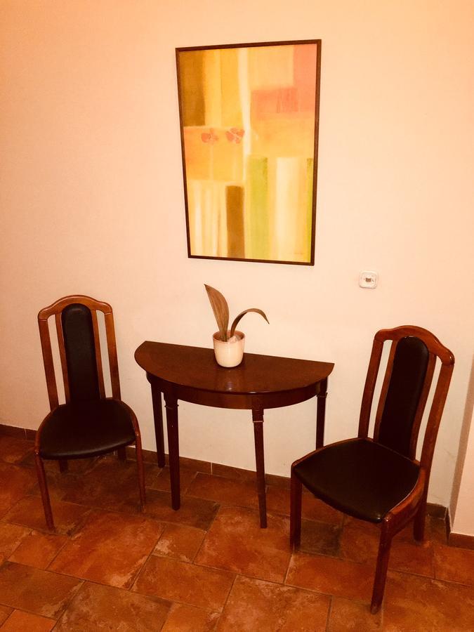 Hotel Atrium Panzio Ostrzyhom Zewnętrze zdjęcie